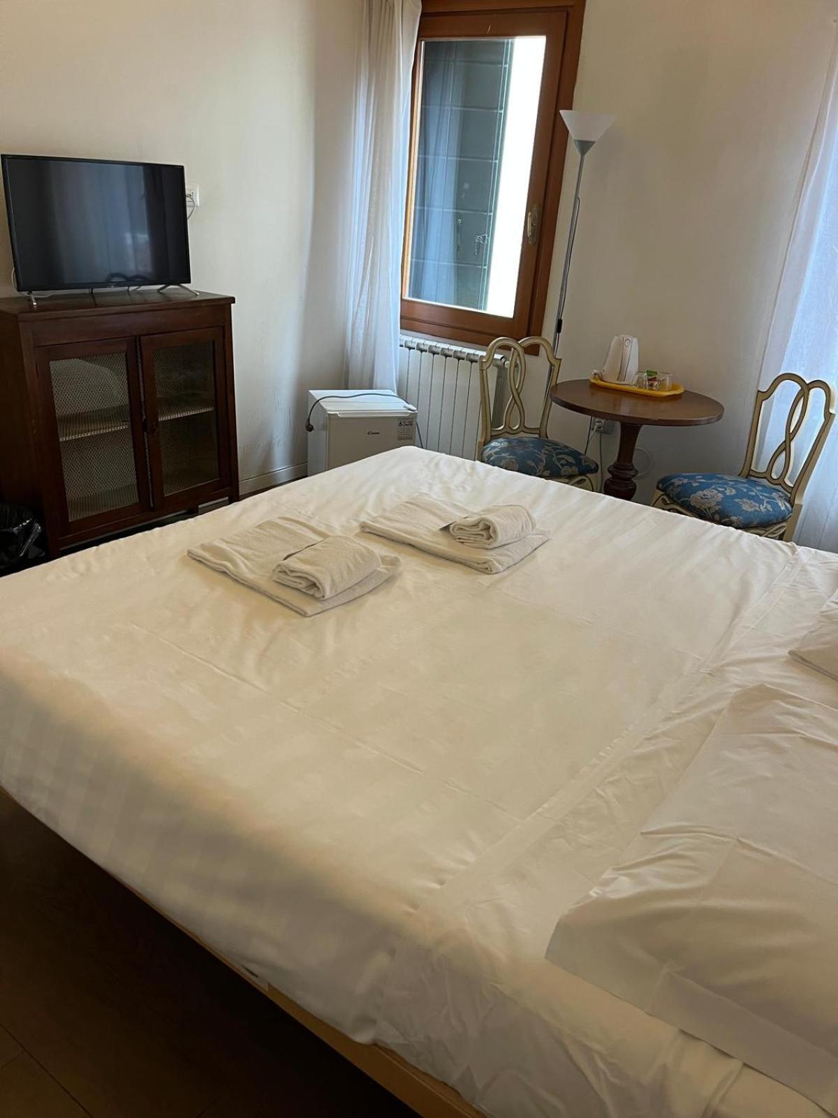 San Marco Romantic Rooms Venetië Buitenkant foto
